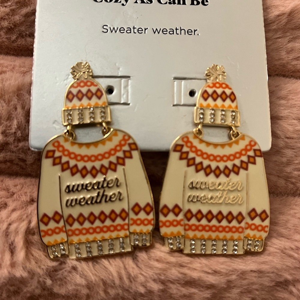 ❄️☃️❄️Baublebar Sweater Snuggles ❄️☃️❄️ 💰 Bundle Earrings/Will Offer Discount